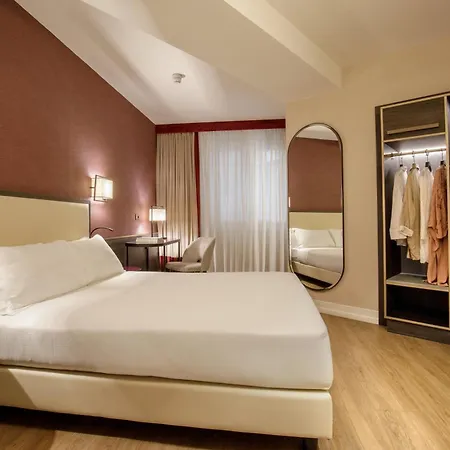 St Martin By Omnia Hotel