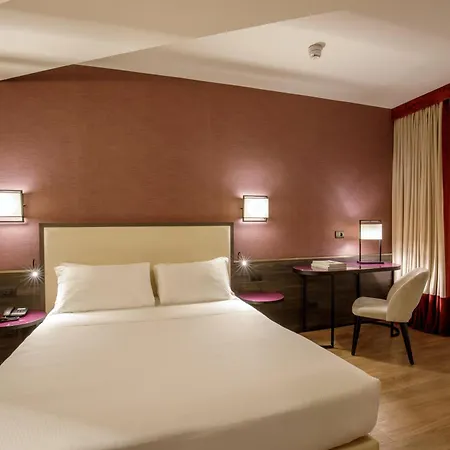 St Martin By Omnia Hotel 4*