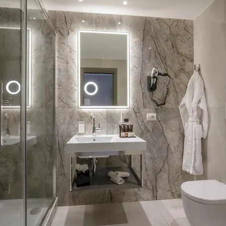 Hotel St Martin By Omnia