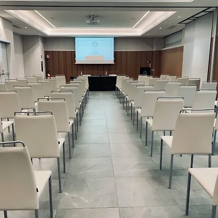 St Martin By Omnia فندق