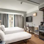 Hotel St Martin By Omnia 4*