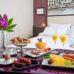 St Martin By Omnia 4*